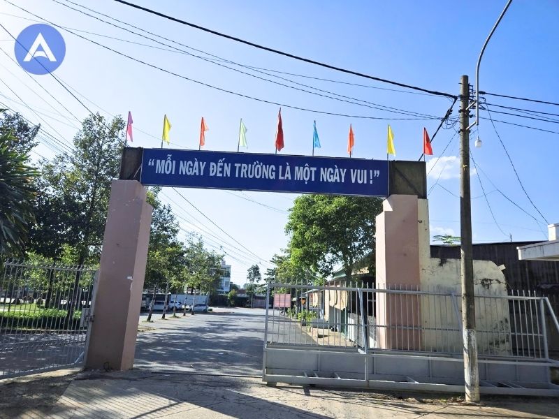 Lắp đặt camera trường học